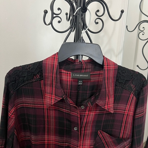LANE BRYANT 18/20 Red and Black Plaid Button-Up Shirt. #039 - Picture 2 of 9